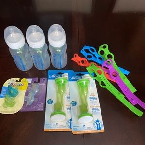 Lot/Bundle of Infant Bottles, Replacement Parts, Pacifiers and Holders New